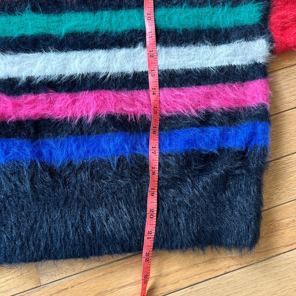 EUC A New Day Women's Crewneck Fuzzy Pullover sweater Multicolor Stripe - Picture 12 of 16